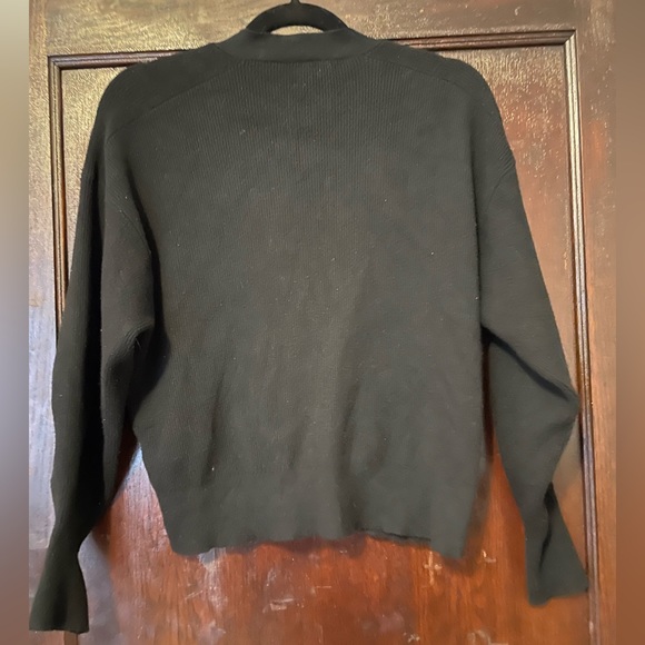 Black Zara Sweater - Picture 2 of 4